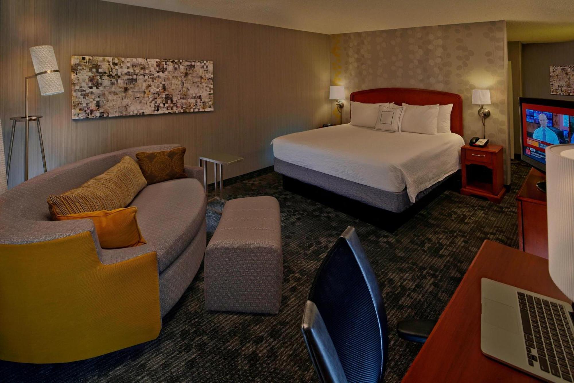 Courtyard By Marriott Providence Warwick Ξενοδοχείο Εξωτερικό φωτογραφία